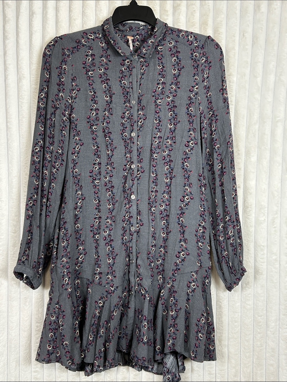 Free People Slubby Crinkle Drop Waist grey Floral button front Shirt Dress M